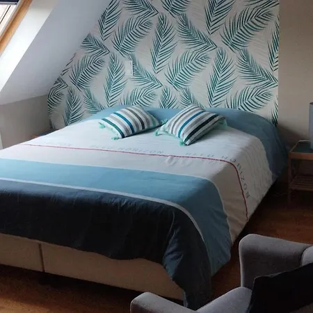 Nuit Avec Les Etoiles Homestay Pleuven